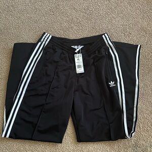 BRAND NEW with tags black size XL adidas pants